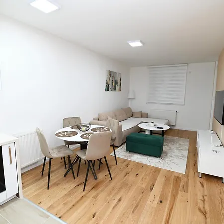 Tara Apartman Naselje Starosjedilaca